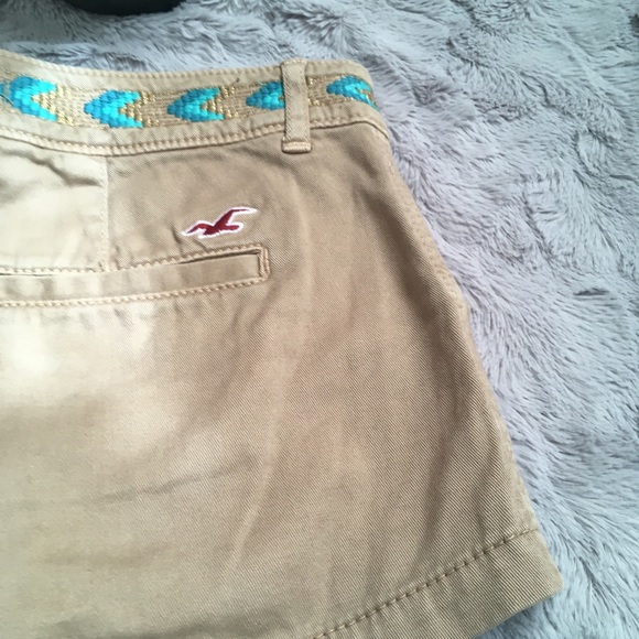 BOGO | HOLLISTER | Jean Shorts - Picture 2 of 5